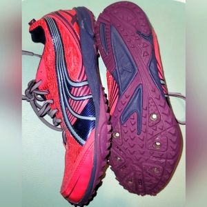 Women's 7.5 Puma Berry Toned Trainers/Tennis Shoes